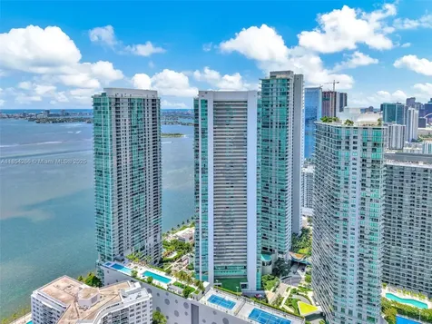 650 NE 32nd Street Miami FL 33137