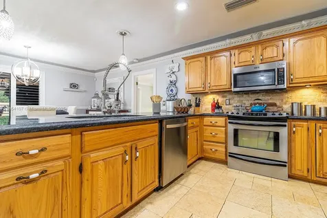 23905 SW 167th Avenue Homestead FL 33031