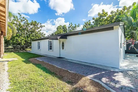 23905 SW 167th Avenue Homestead FL 33031