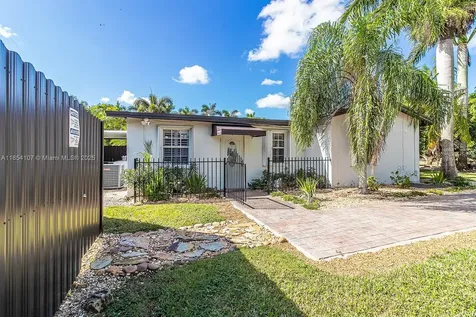 23905 SW 167th Avenue Homestead FL 33031