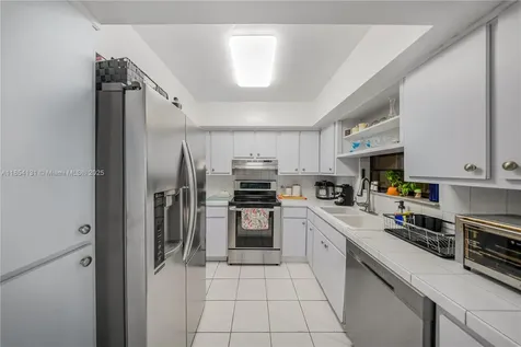 7605 W 6th Avenue Hialeah FL 33014