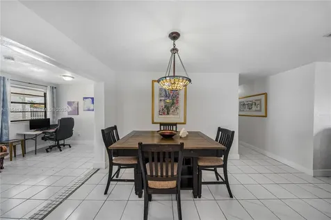 7605 W 6th Avenue Hialeah FL 33014