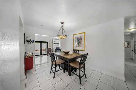 7605 W 6th Avenue Hialeah FL 33014