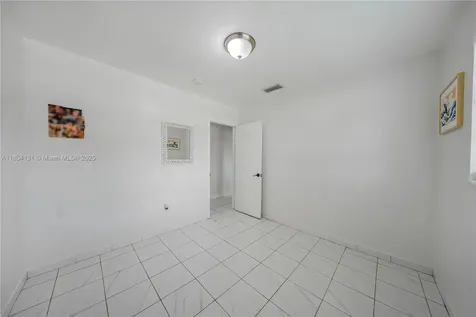 7605 W 6th Avenue Hialeah FL 33014