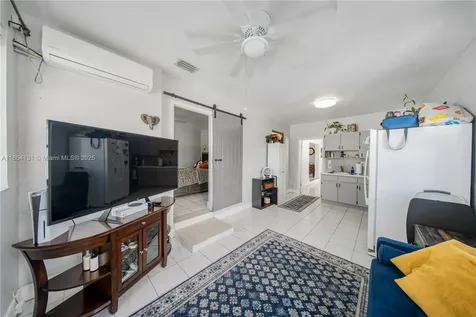 7605 W 6th Avenue Hialeah FL 33014