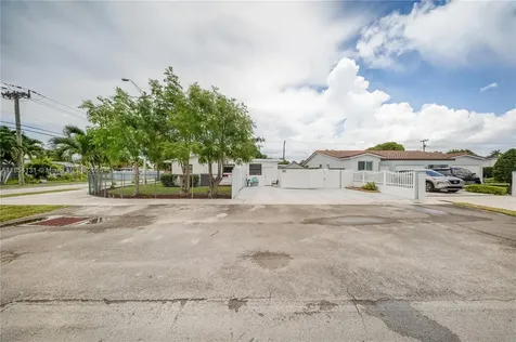 7605 W 6th Avenue Hialeah FL 33014