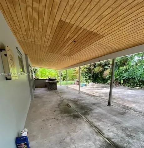 8465 SW 143rd Street Palmetto Bay FL 33158