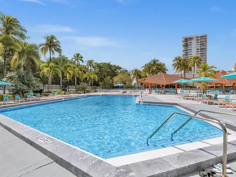 100 Bayview Drive Sunny Isles Beach FL 33160