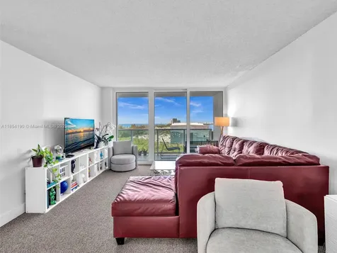 100 Bayview Drive Sunny Isles Beach FL 33160