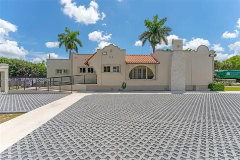 97 NE 15th Street Homestead FL 33030