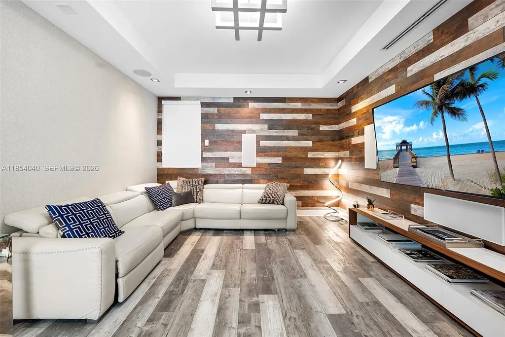 300 Royal Plaza Drive Fort Lauderdale FL 33301