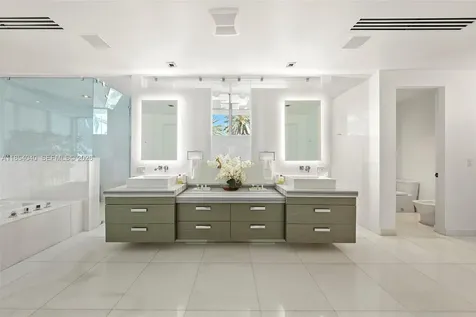 300 Royal Plaza Drive Fort Lauderdale FL 33301