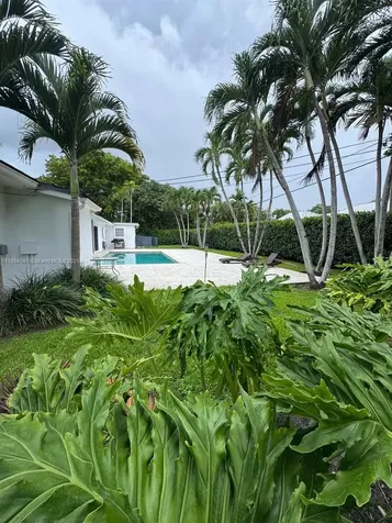 5801 SW 100th Street Pinecrest FL 33156