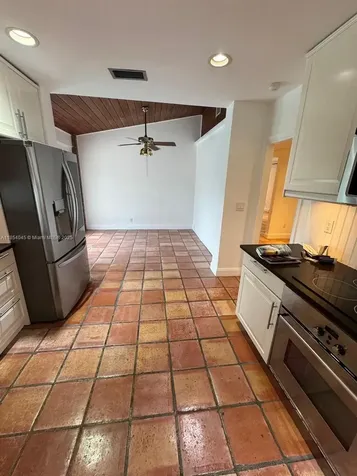 5801 SW 100th Street Pinecrest FL 33156