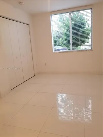 2651 NE 212th Terrace Miami FL 33180