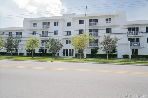 2651 NE 212th Terrace Miami FL 33180