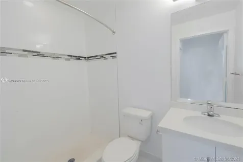 2651 NE 212th Terrace Miami FL 33180