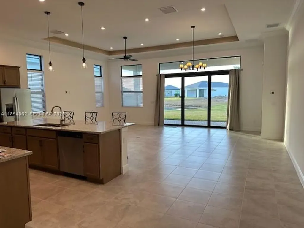 8623 SW Cantante Way Port St. Lucie FL 34987