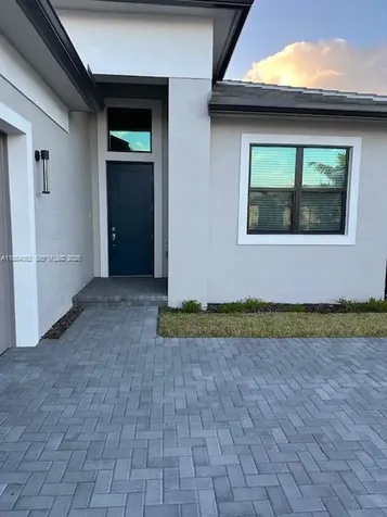 8623 SW Cantante Way Port St. Lucie FL 34987