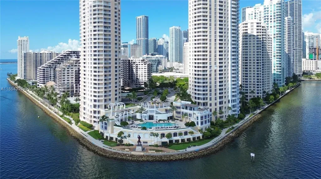 848 Brickell Key Drive Miami FL 33131