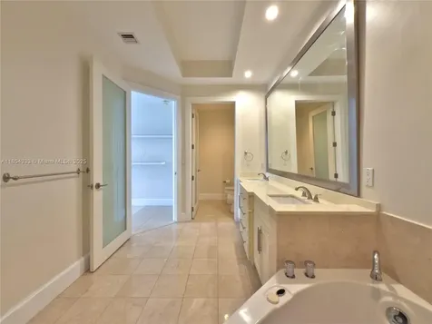 848 Brickell Key Drive Miami FL 33131