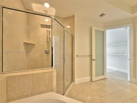 848 Brickell Key Drive Miami FL 33131