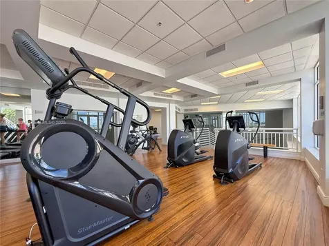 848 Brickell Key Drive Miami FL 33131