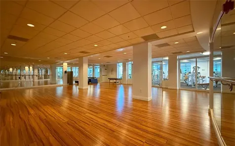 848 Brickell Key Drive Miami FL 33131