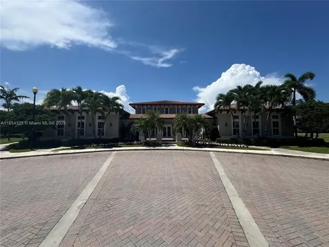 8877 SW 223rd Lane Cutler Bay FL 33190