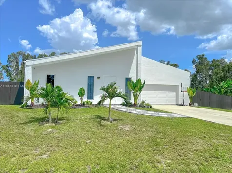 395 Pace Avenue Lehigh Acres FL 33974