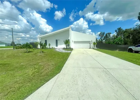 395 Pace Avenue Lehigh Acres FL 33974