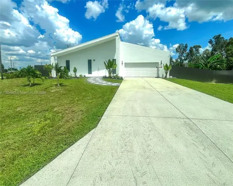 395 Pace Avenue Lehigh Acres FL 33974