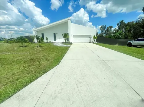 395 Pace Avenue Lehigh Acres FL 33974