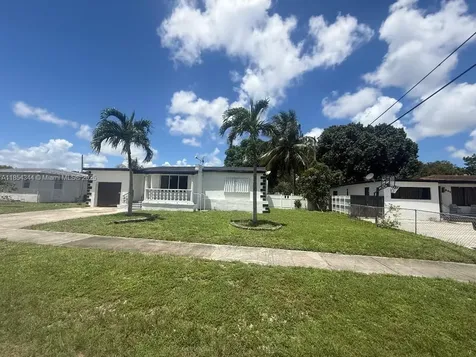 901 NW 149th Terrace Miami FL 33168