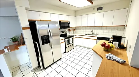 3530 Mystic Pointe Drive Aventura FL 33180