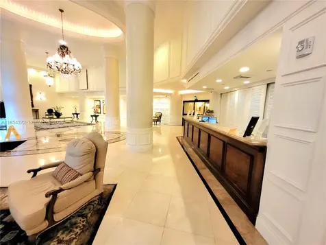 3530 Mystic Pointe Drive Aventura FL 33180