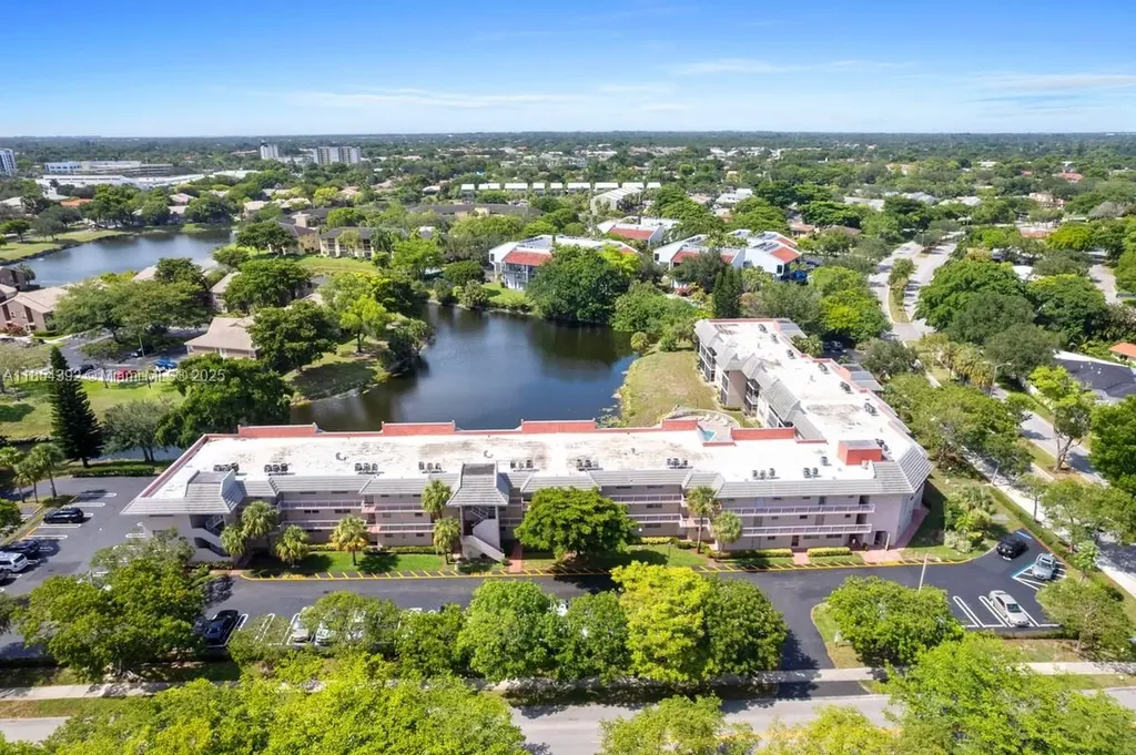 2850 Forest Hills Boulevard Coral Springs FL 33065
