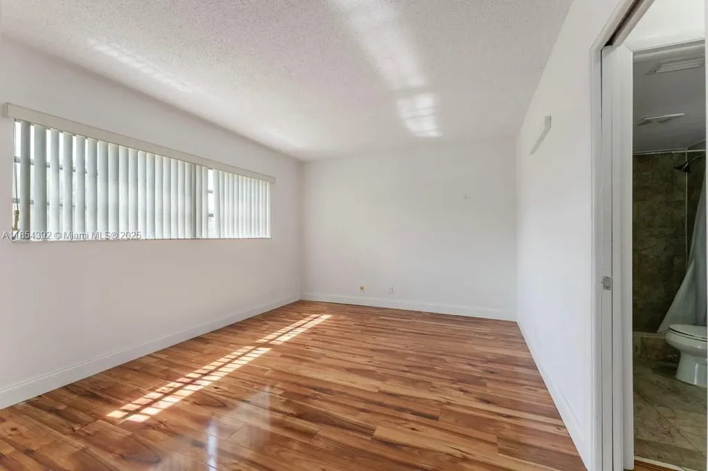 2850 Forest Hills Boulevard Coral Springs FL 33065