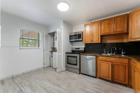 2850 Forest Hills Boulevard Coral Springs FL 33065