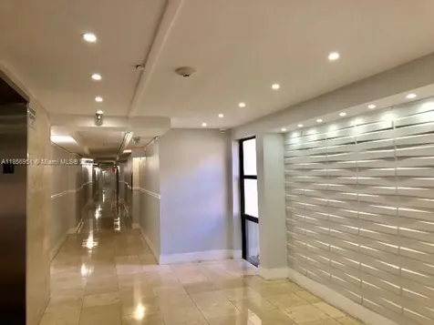 16919 N Bay Road Sunny Isles Beach FL 33160