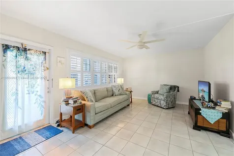 1010 Ellesmere A Deerfield Beach FL 33442