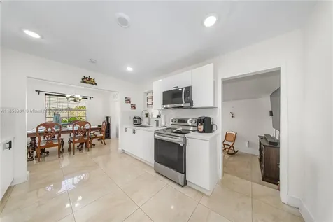19781 SW 122nd Avenue Miami FL 33177