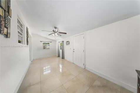 19781 SW 122nd Avenue Miami FL 33177