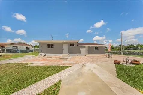 19781 SW 122nd Avenue Miami FL 33177