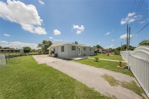 19781 SW 122nd Avenue Miami FL 33177