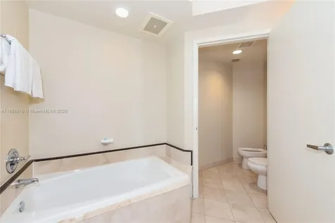 18001 Collins Avenue Sunny Isles Beach FL 33160