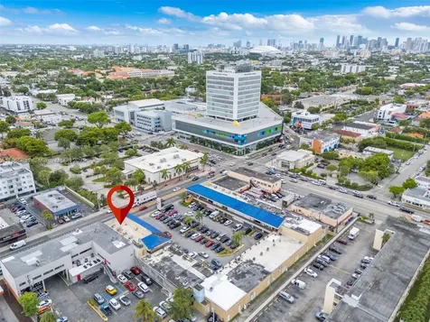 2742 SW 8th Street Miami FL 33135