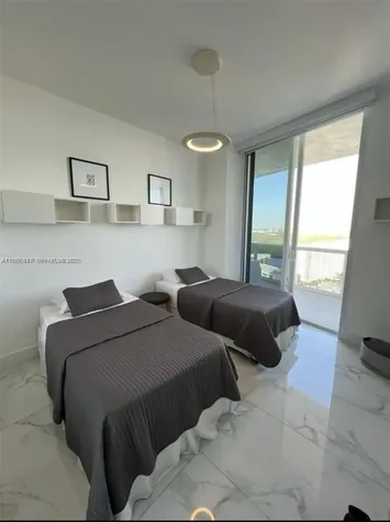 15811 Collins Avenue Sunny Isles Beach FL 33160