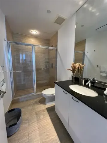 15811 Collins Avenue Sunny Isles Beach FL 33160