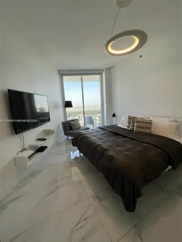 15811 Collins Avenue Sunny Isles Beach FL 33160